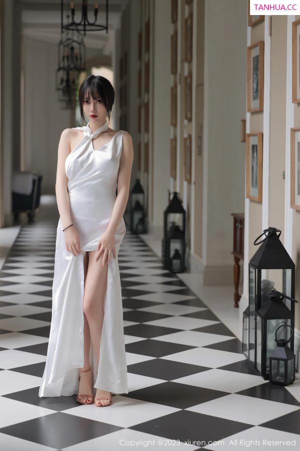 玥儿玥  [XiuRen]高清写真图 2023.03.24 No.6466 玥儿玥er 万宁旅拍第2张图片
